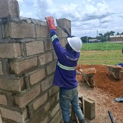 Kazilimani construction team on site